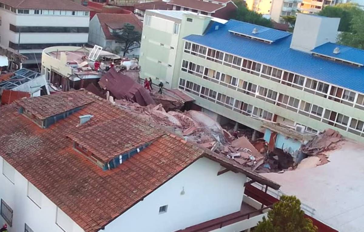 Las primeras imágenes del derrumbe en un hotel de Villa Gesell. 