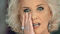 El auto en el que Mirtha Legrand fue a visitar al presidente Macri debe casi 40 mil pesos de patentes