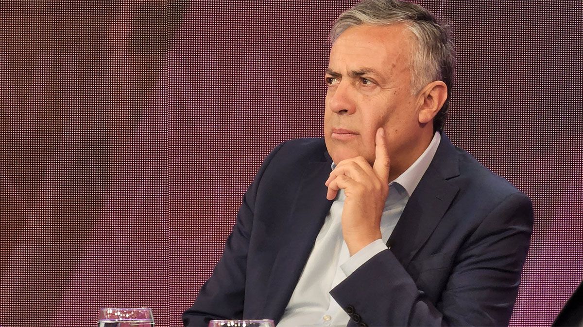 Alfredo Cornejo acusó a la conducción del SUTE de querer cogobernar la gestión escolar con el Ejecutivo. Y la ligó al kirchnerismo.