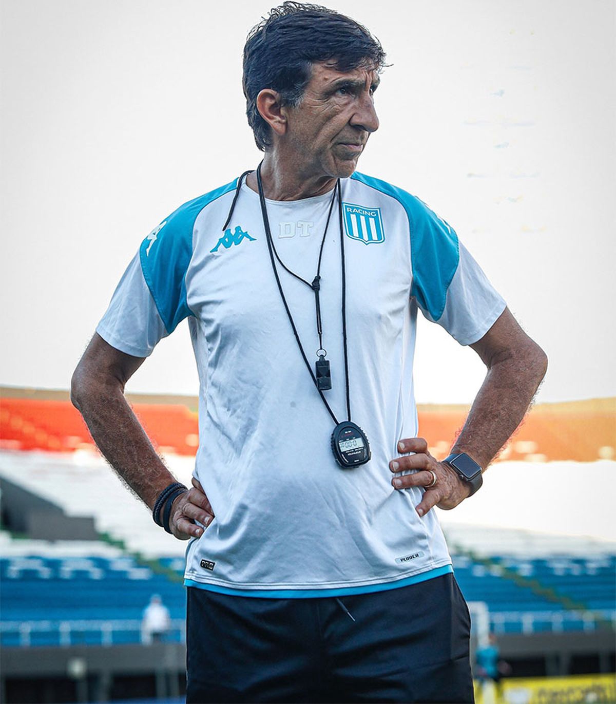 Gustavo Costas renovó y seguirá siendo el DT de Racing durante el 2025. Gustavo Costas renovó y seguirá siendo el DT de Racing durante el 2025.