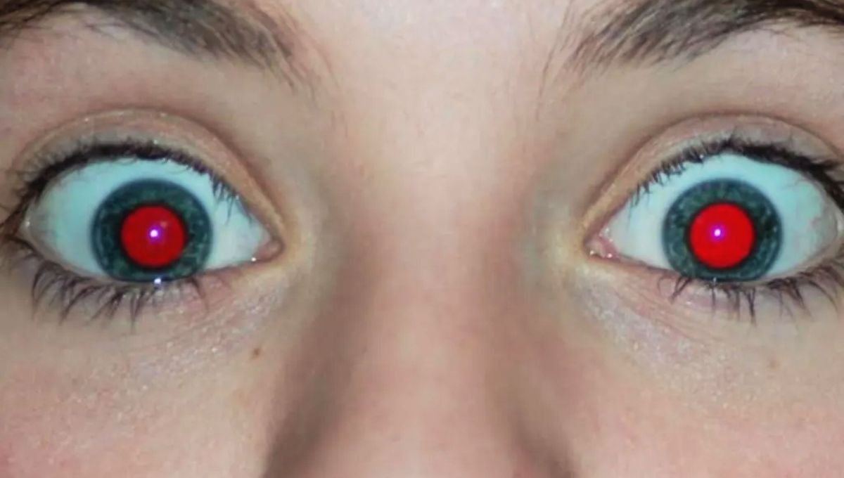 Qué significa el color rojo en los ojos cuando tomamos una foto con flash. Qué significa el color rojo en los ojos cuando tomamos una foto con flash. 