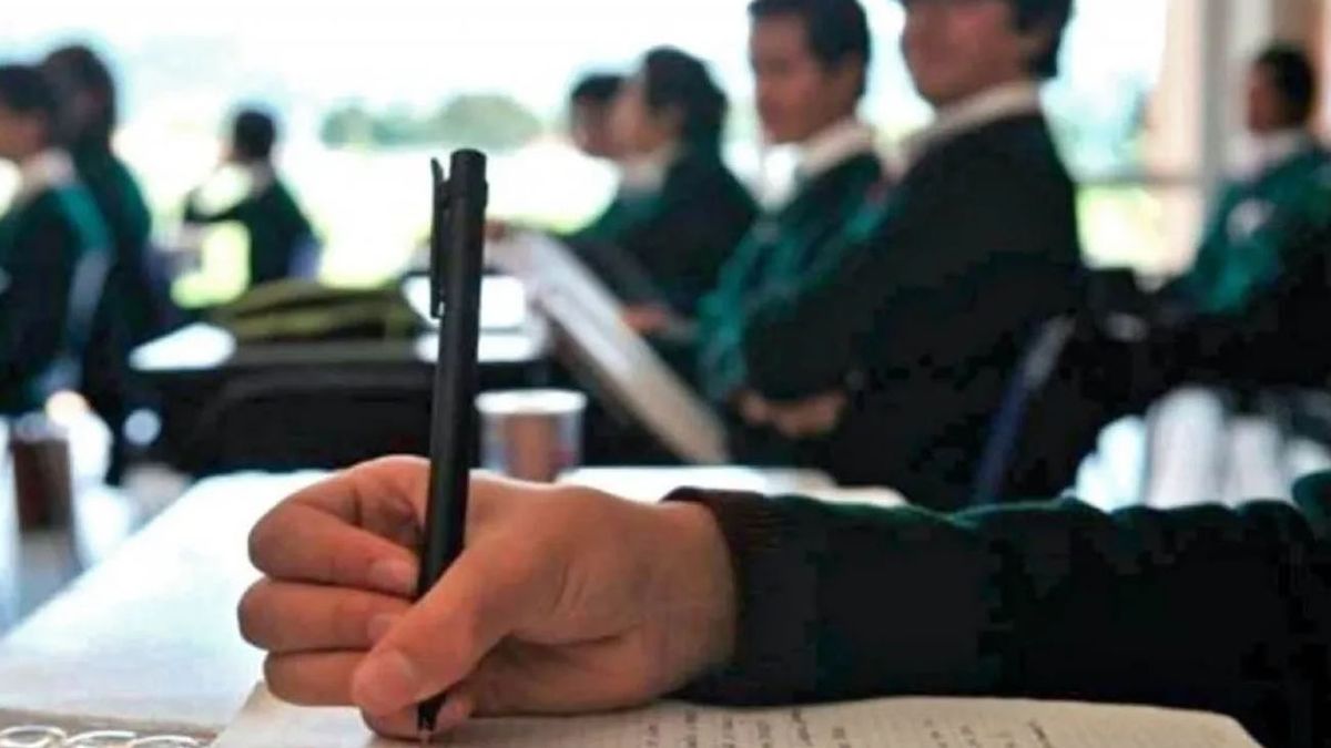 El Gobierno nacional negó la entrega de un nuevo voucher educativo para colegios privados.