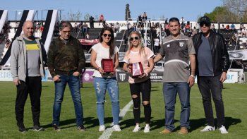 Las campeonas Ontiveros y Giovarruscio, fueron reconocidas en el Legrotaglie