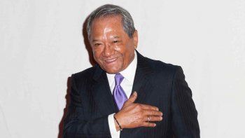 Armando Manzanero tiene coronavirus y está delicado