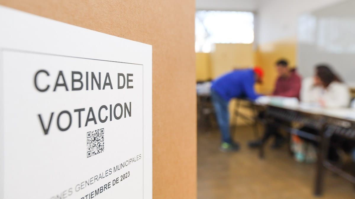 Los datos oficiales estarán antes de las 21.30 en estas elecciones generales municipales 2023. Foto: Cristian Lozano.