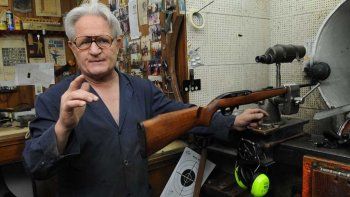 Aseguran que a Gil Pereg le entregaron siete armas a principios de enero