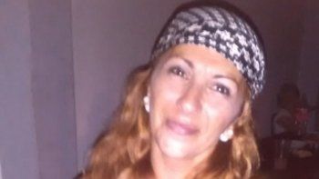 Buscan el paradero de una mujer de 42 años