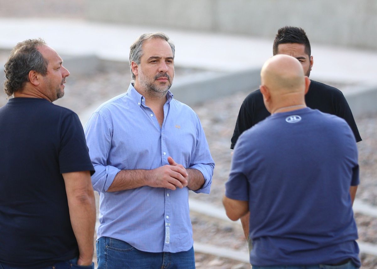 Stevanato contó que el municipio asiste a miles de maipucinos con ayuda alimentaria. Stevanato contó que el municipio asiste a miles de maipucinos con ayuda alimentaria.