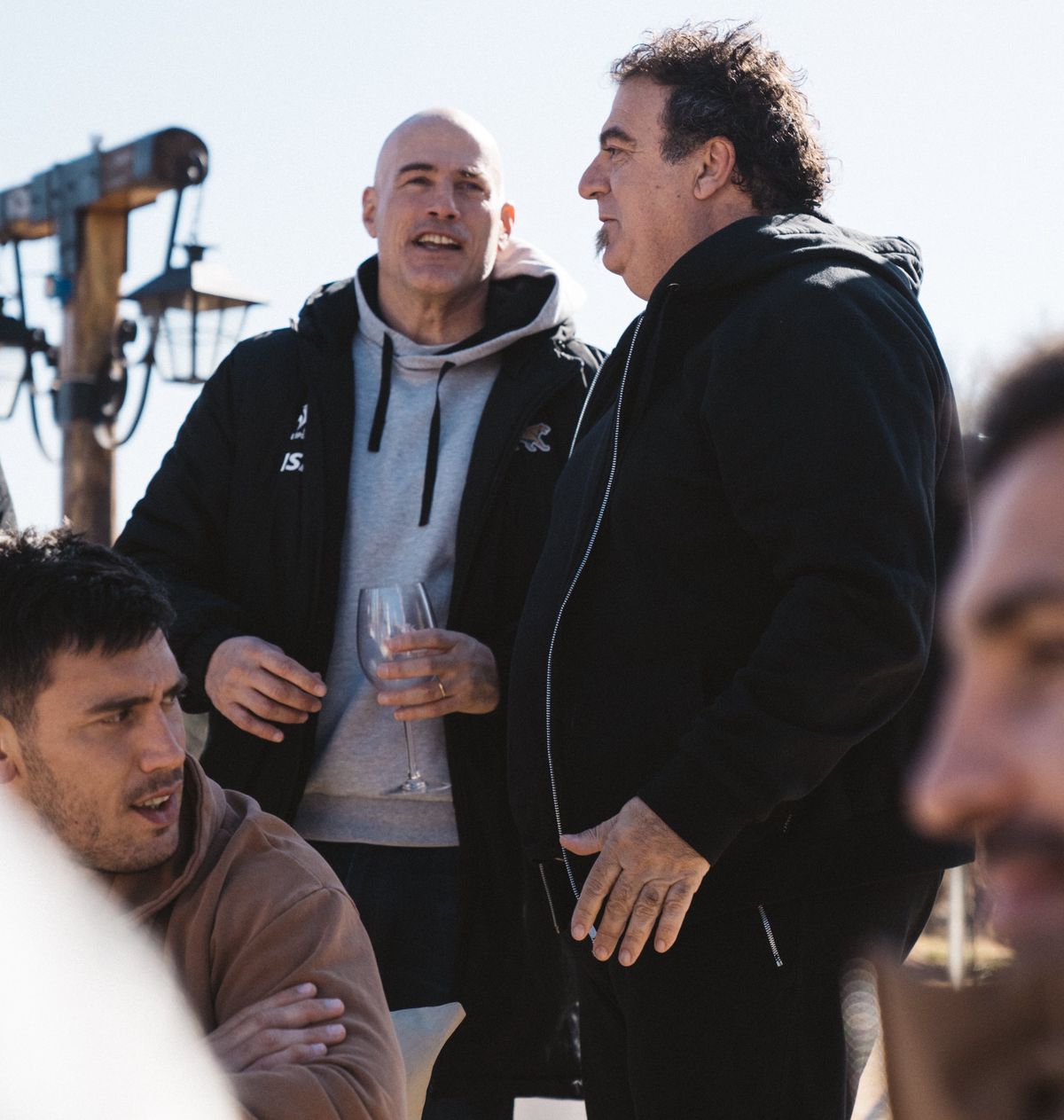 Felipe Contepomi, entrenador de Los Pumas, con Alejandro Vigil. Felipe Contepomi, entrenador de Los Pumas, con Alejandro Vigil.