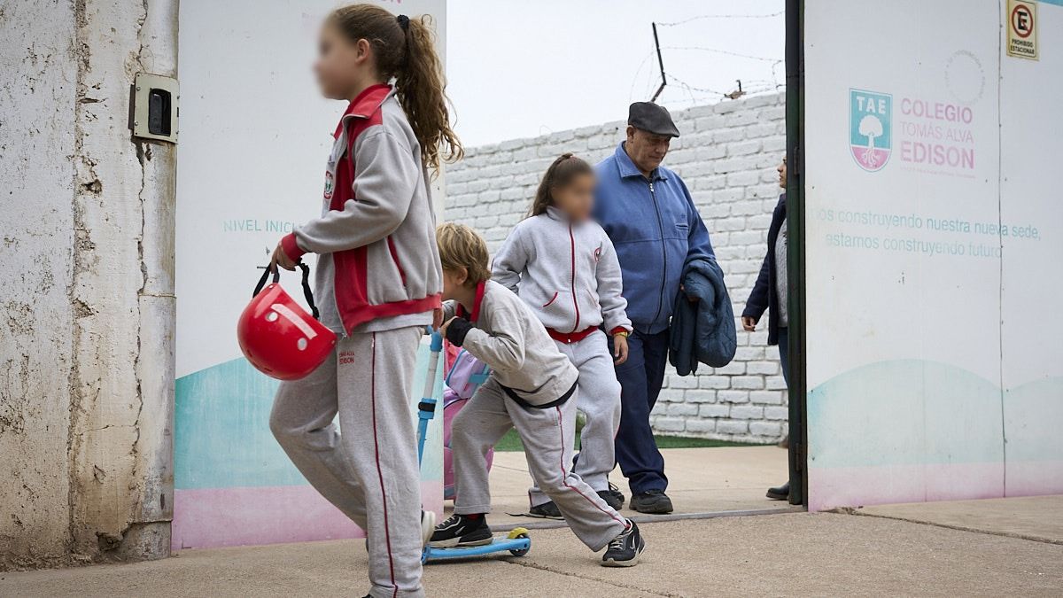 Se acerca la fecha de cobro del voucher educativo. Se acerca la fecha de cobro del voucher educativo.
