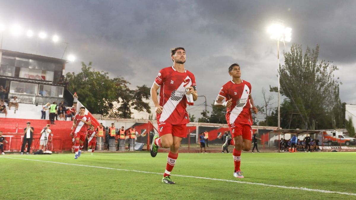 El Deportivo Maipú tras la victoria ante Atlético de Rafaela de local buscará seguir de racha con San Martín en Tucumán.