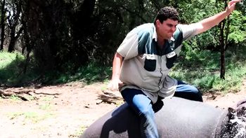 Ahogado y con múltiples mordeduras: salvó la vida de un animal salvaje y pagó el precio más alto Ahogado y con múltiples mordeduras: salvó la vida de un animal salvaje y pagó el precio más alto