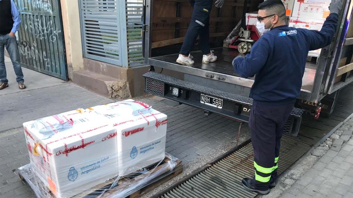 Un nuevo cargamento con vacunas Sputnik V llegó a Mendoza