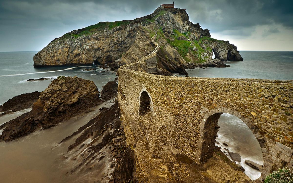 San Juan de Gaztelugatxe. San Juan de Gaztelugatxe.