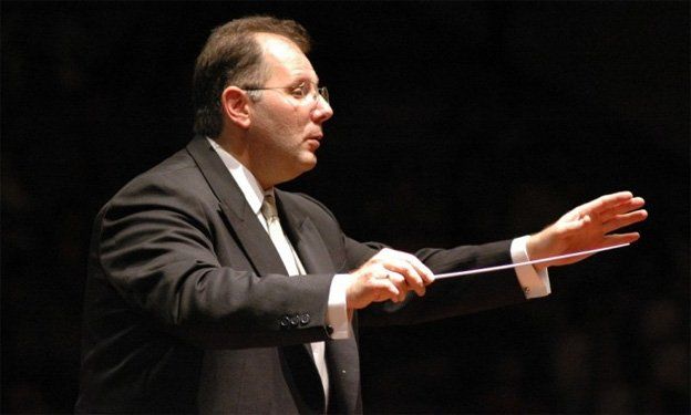 Arranca temporada de conciertos de la Sinfónica con nuevo director