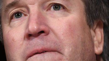 Kavanaugh se victimiza y dice que no se dejará intimidar ni renunciará