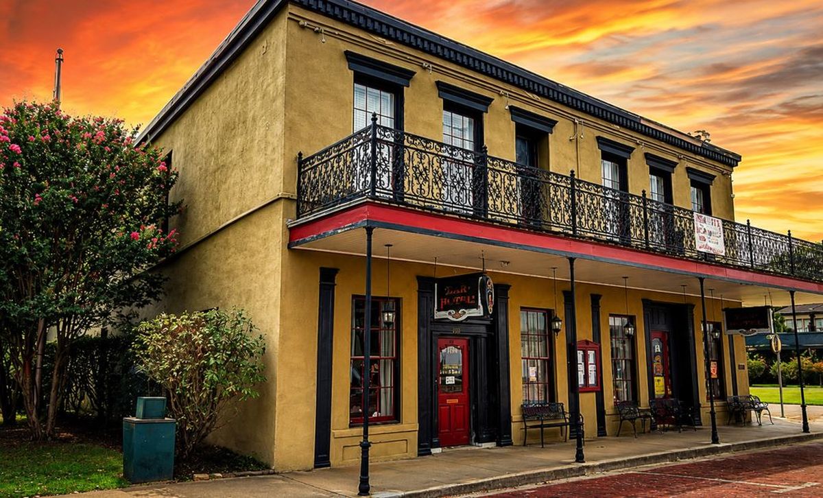 En este pueblo suceden cosas extra&ntilde;as, pero el lugar es hermoso. Tambi&eacute;n hay que decirlo. Foto: gentileza&nbsp;