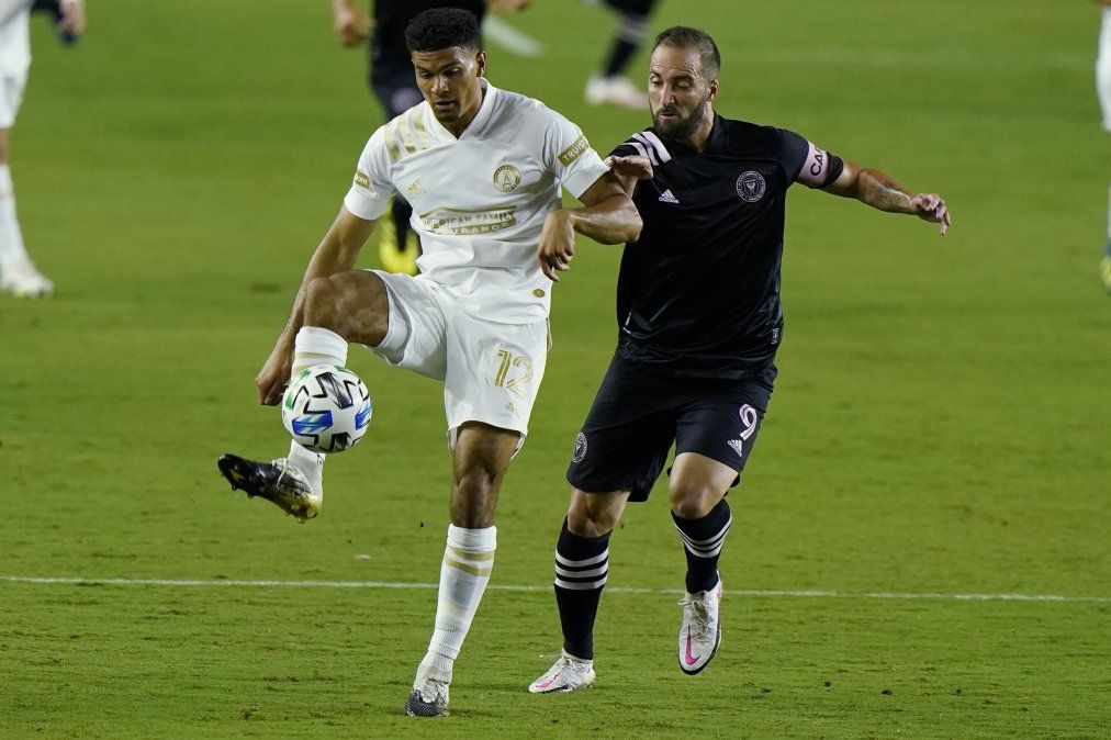 Gonzalo Higuaín jugó unos minutos con su hermano en la MLS.