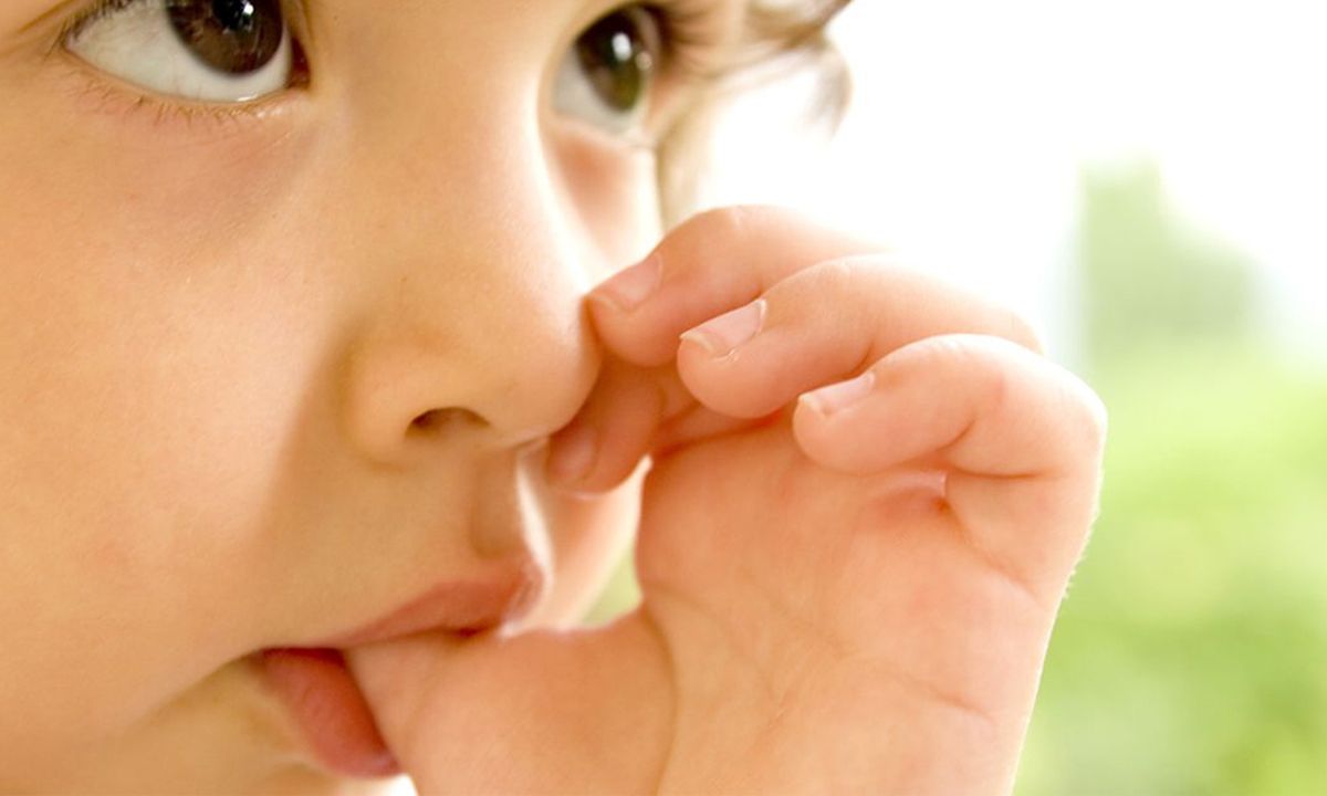 Chuparse el dedo: qué significa según la psicología Chuparse el dedo: qué significa según la psicología