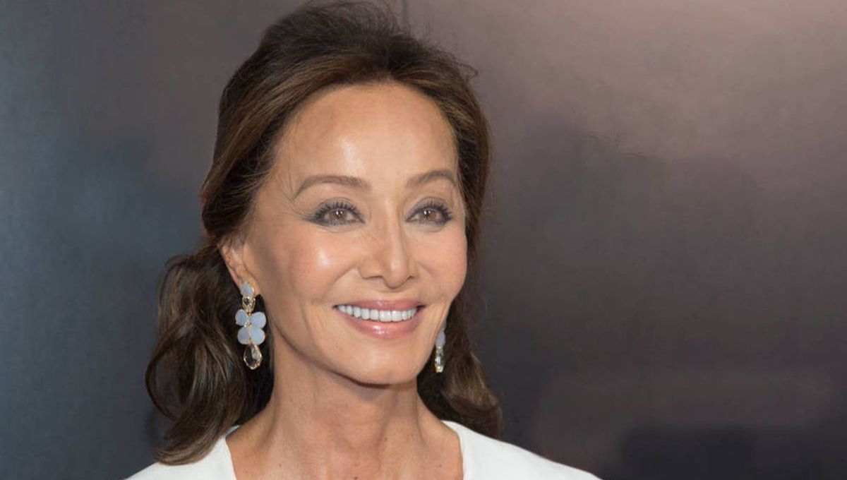 Esta es la infusión que consume Isabel Preysler para mejorar su piel