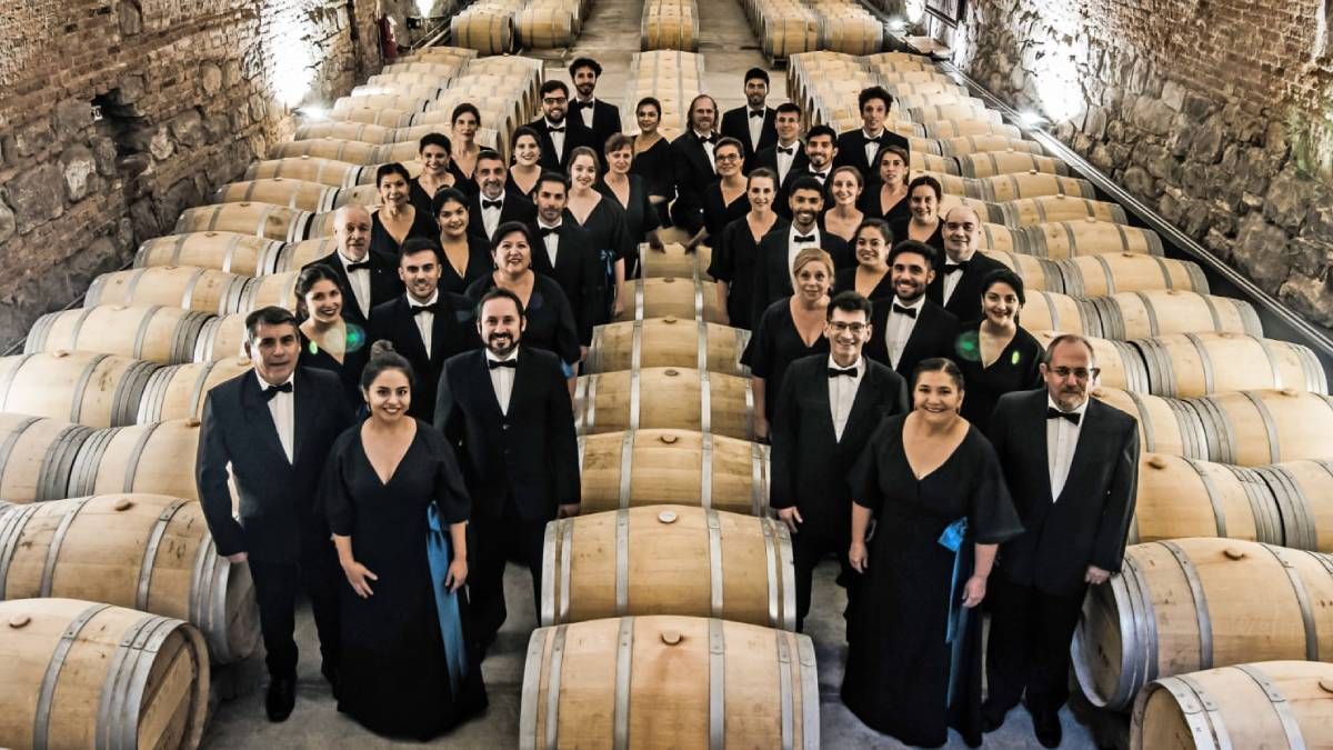 El coro mendocino Estudio Vocal Universitario formó parte de la grabación de una obra inédita que evoca la vida y obra del futbolista Lionel Messi.