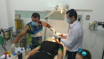Superhéroe en el Ironman: le reconstruyó la cara a otro atleta en plena carrera