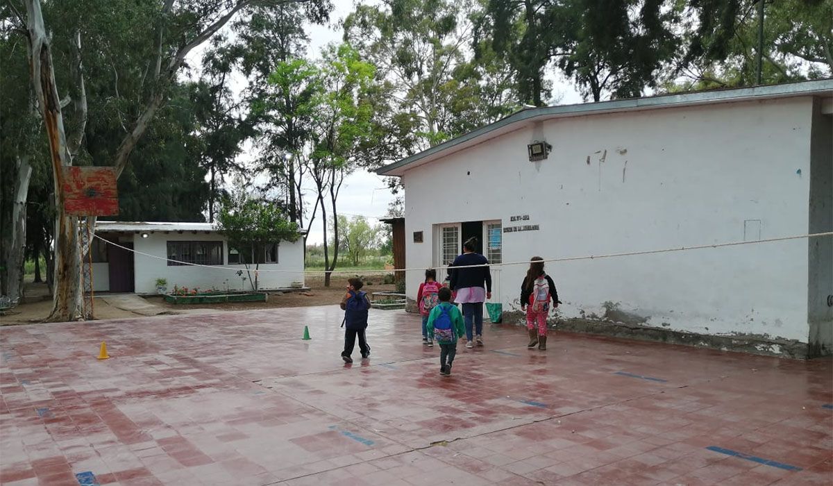 Hace una semana comenzó la vacunación en las escuelas de Mendoza.