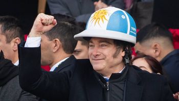 China se posiciona frente a Estados Unidos y apuesta por Argentina con la primera compra de harina de soja China se posiciona frente a Estados Unidos y apuesta por Argentina con la primera compra de harina de soja