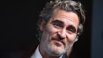 El genial Joaquin Phoenix arrasa con este peliculón de éxito descomunal