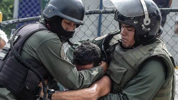 Nicolás Maduro dice estar listo para un acuerdo con la oposición