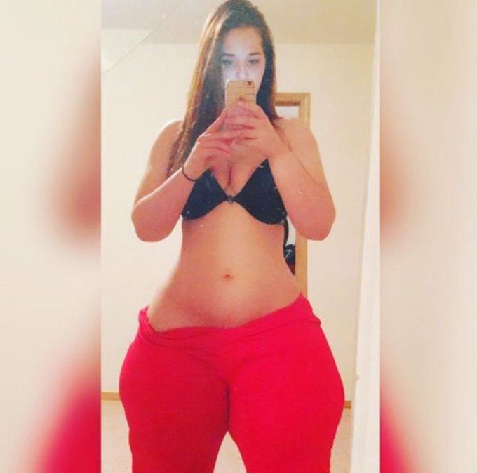 Esta estrella de Instagram afirma que su cadera mide 170 cm