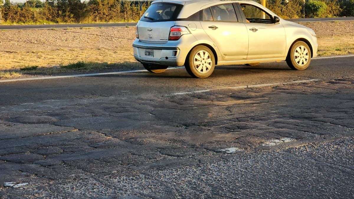 Una oferta muy justa y una inflación por las nubes, las clave de la demora en las obras del Acceso Sur de Mendoza.