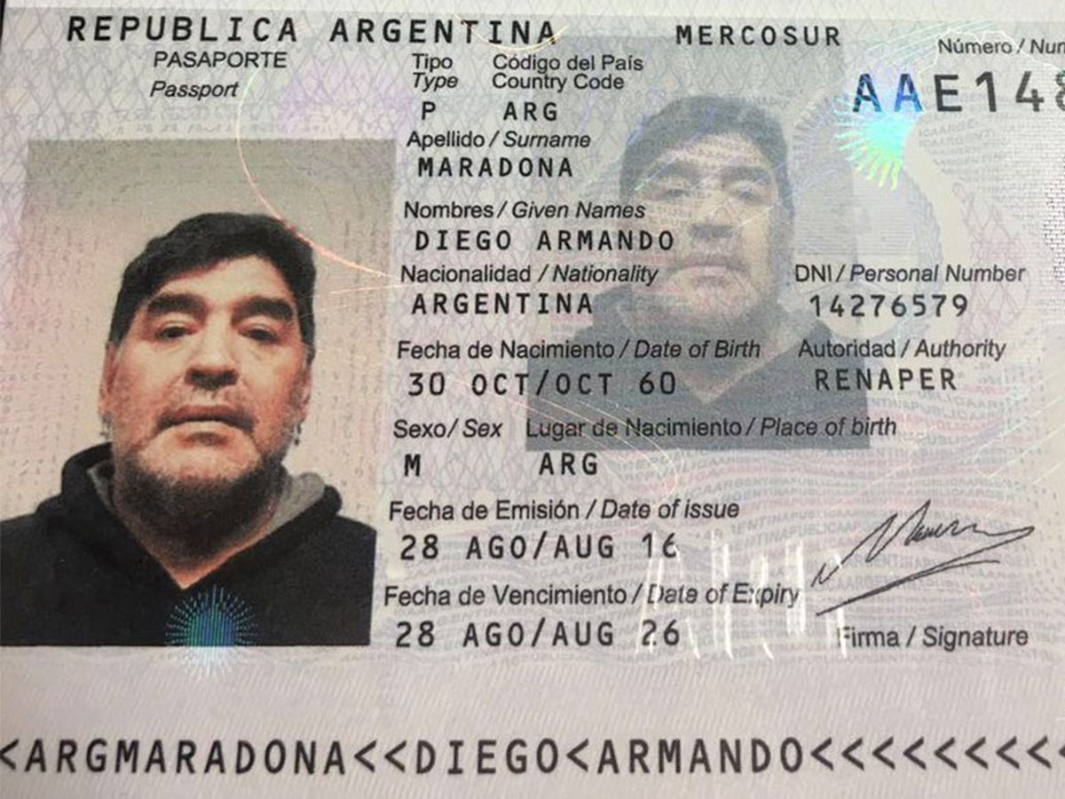 dia de nacimiento de maradona
