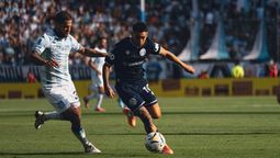 Matías Fernandez anotó el único gol de Independiente Rivadavia en Avellaneda.