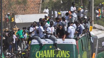 Los insólitos premios que recibieron los jugadores de Senegal tras ganar la Copa Africana de Naciones Los insólitos premios que recibieron los jugadores de Senegal tras ganar la Copa Africana de Naciones