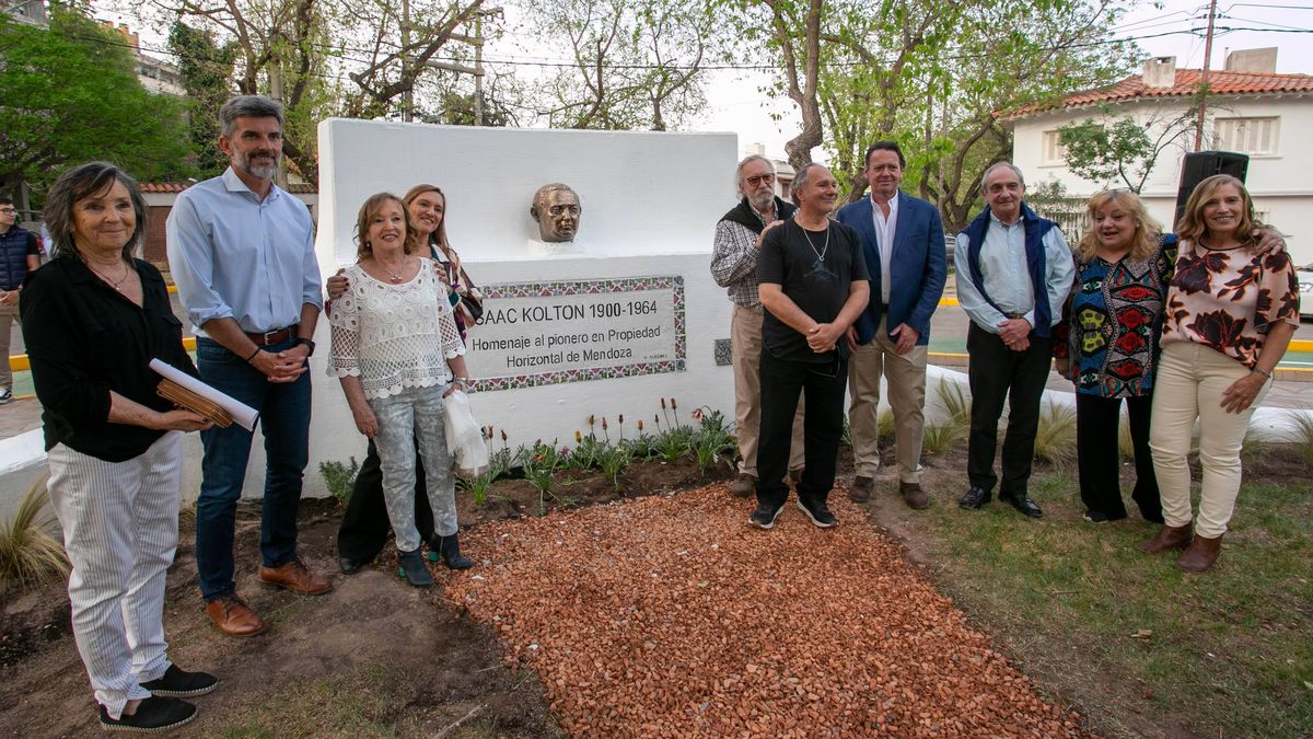 El nuevo espacio público, ubicado en la Quinta Sección, quedó reacondicionado y ya puede ser disfrutado por los vecinos de la zona.