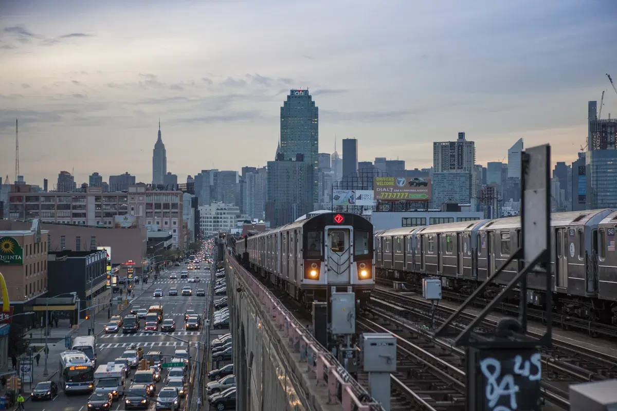 El transporte público es el corazón de muchas ciudades en el mundo, pero en ninguna se vive de manera tan intensa como en Nueva York.&nbsp;