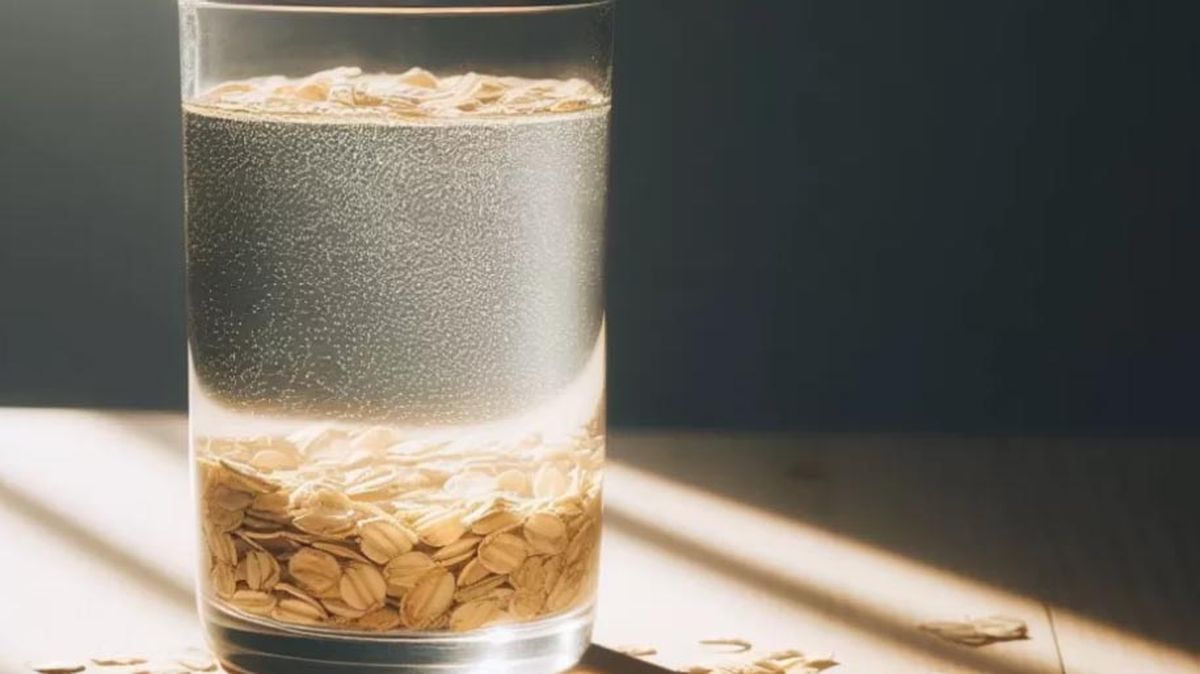 El agua de avena tiene un fácil método de preparación. El agua de avena tiene un fácil método de preparación.