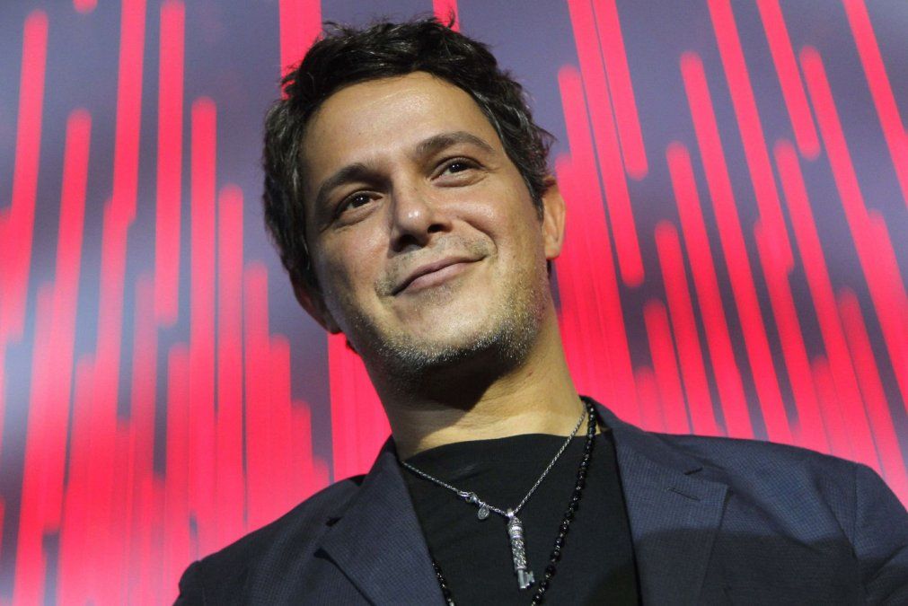 Miguel Bosé y Alejandro Sanz se unieron a la causa latina en Estados Unidos