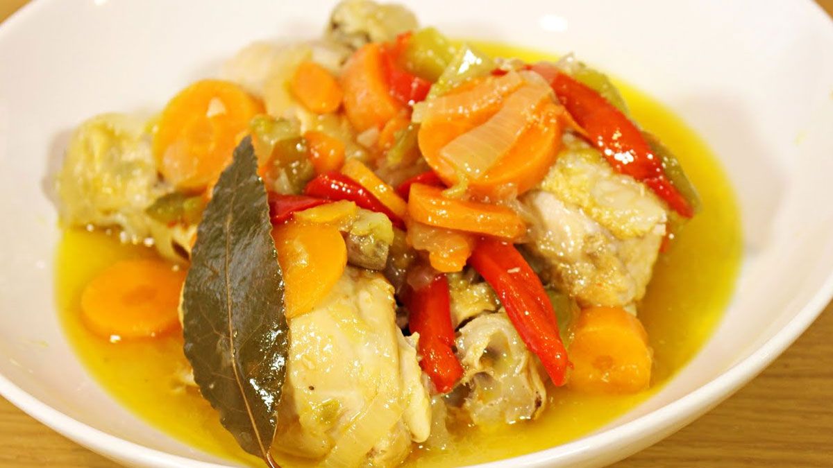 Esta receta de pollo sale deliciosa y es especial para comer como una entrada. Esta receta de pollo sale deliciosa y es especial para comer como una entrada.