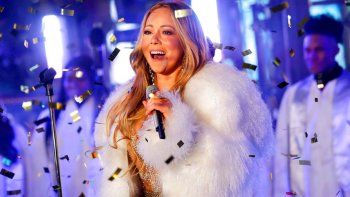 Mariah Carey la sigue rompiendo con sus especiales de Navidad