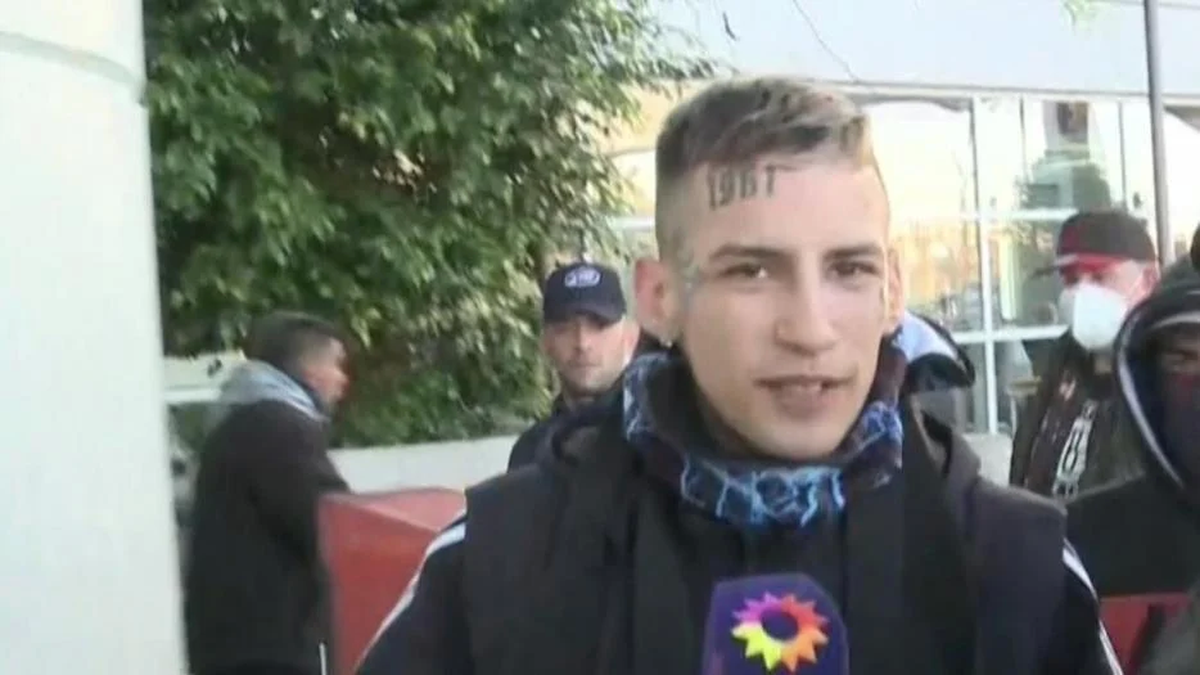 L-Gante habló de la China Suárez y se armó.