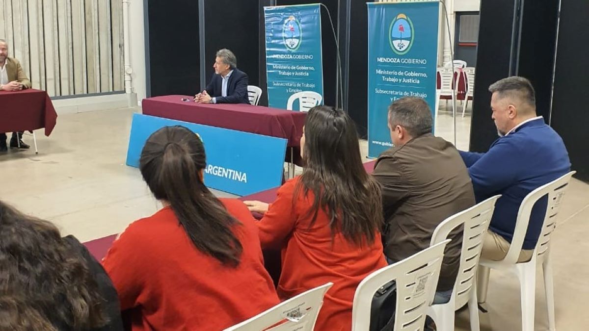 Las fechas del comienzo de clases en 2023 también fueron foco de críticas por parte del SUTE: