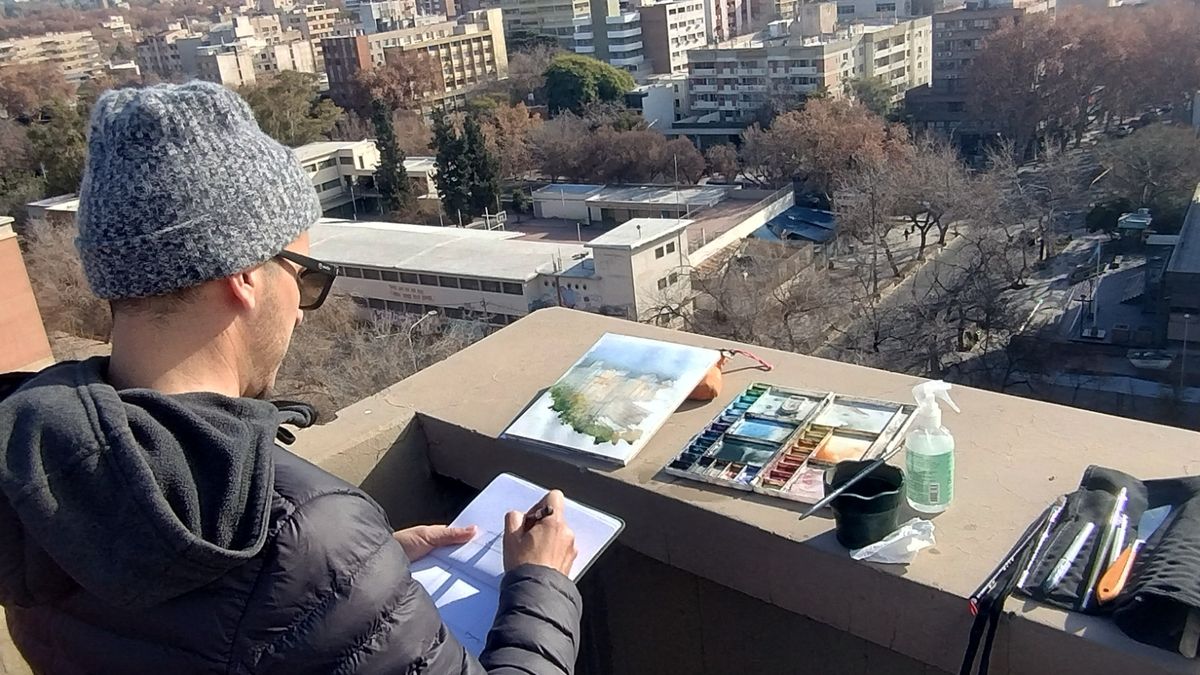 La iniciativa abarca a artistas y amantes del dibujo que salen a bocetar y pintar espacios urbanos en más de 450 ciudades del mundo.