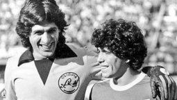 Maradona homenajeó a Fillol por su cumpleaños con música de Charly García