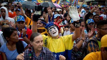 El oficialismo se expone a una derrota sin precedentes en Venezuela