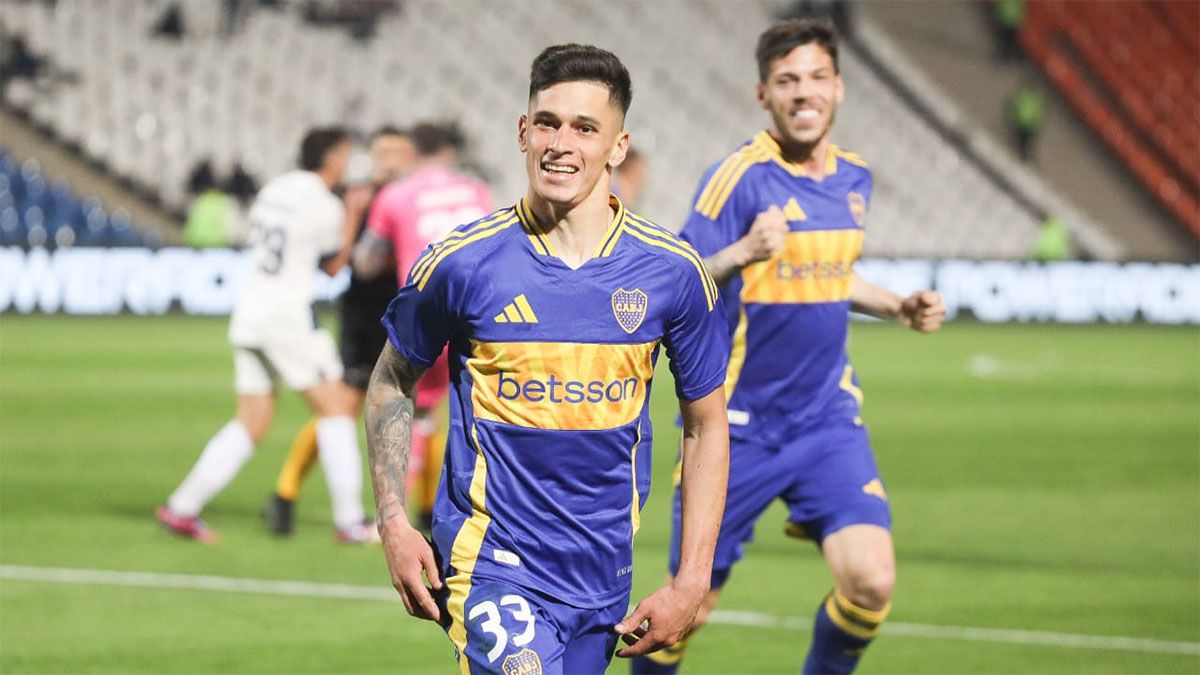 Brian Sguirre marcó el polémico gol de Boca.