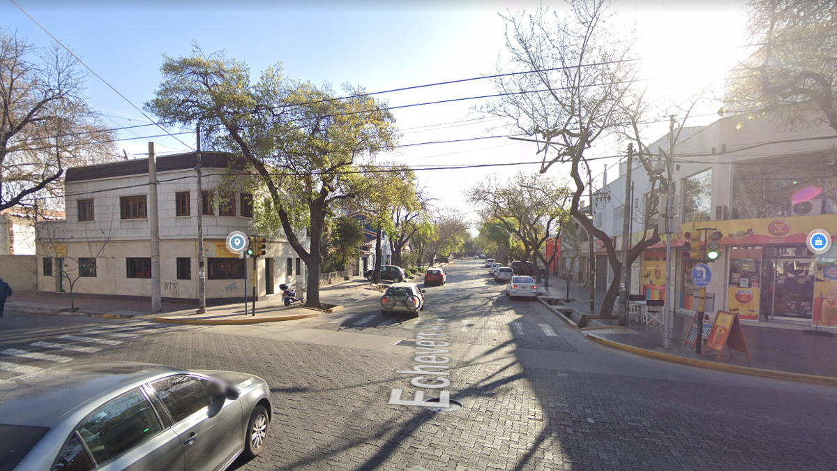 En un minimarket de Ciudad se produjo uno de los robos a mano armada del sábado a la noche.