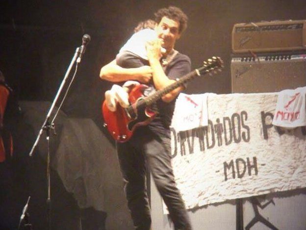 El padre de la nena abandonada en el recital de Divididos hizo su descargo por Facebook