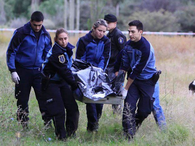 El crimen del turista: buscan a un joven de 20 años, de tez trigueña y con un corte de pelo a la moda